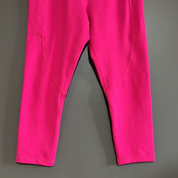 Zyia Active Party Hot Pink Light n Tight Crop Hi-Rise Leggings 17” Size 2 - Picture 3 of 7